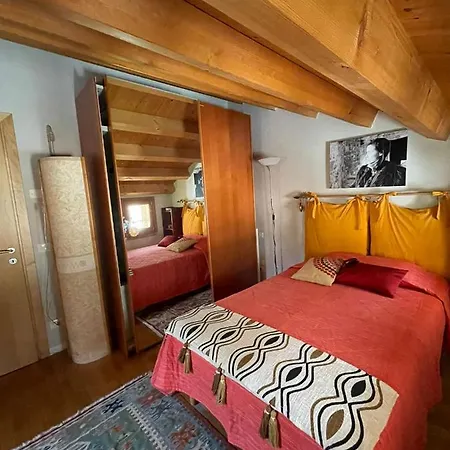 La Casa Del Glicine *