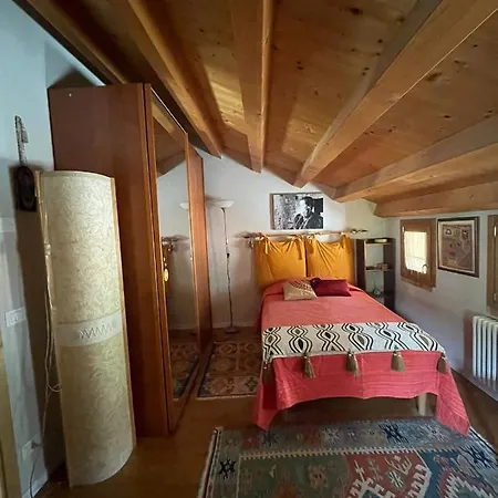 La Casa Del Glicine *
